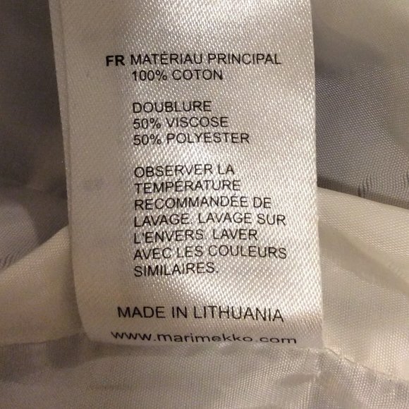 Ponnari Dress - Picture 14 of 16